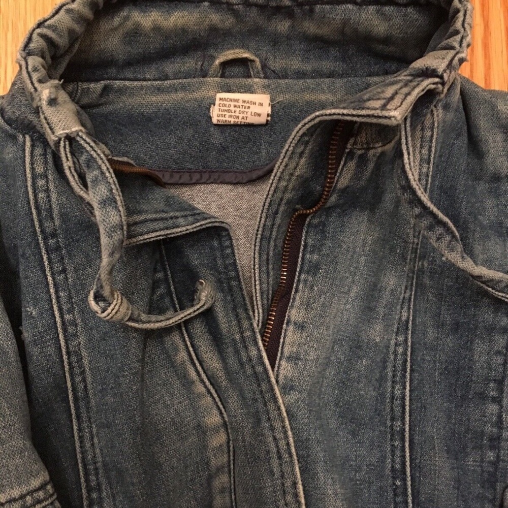 jean snobs!!  -made in Macau- Men’s Small VINTAGE 1980s Denim Jean Jacket